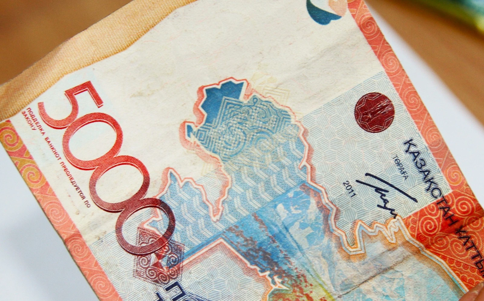 Кому не будут приостанавливать пенсию при выезде из Казахстана